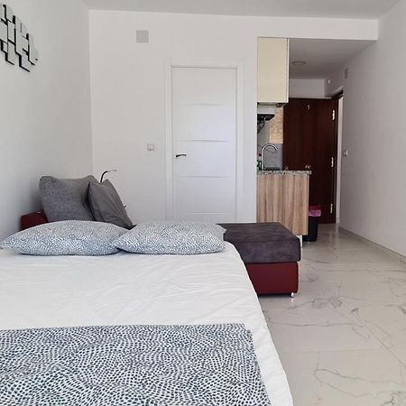 Babylon Tourist Apartments Бенальмадена Екстер'єр фото