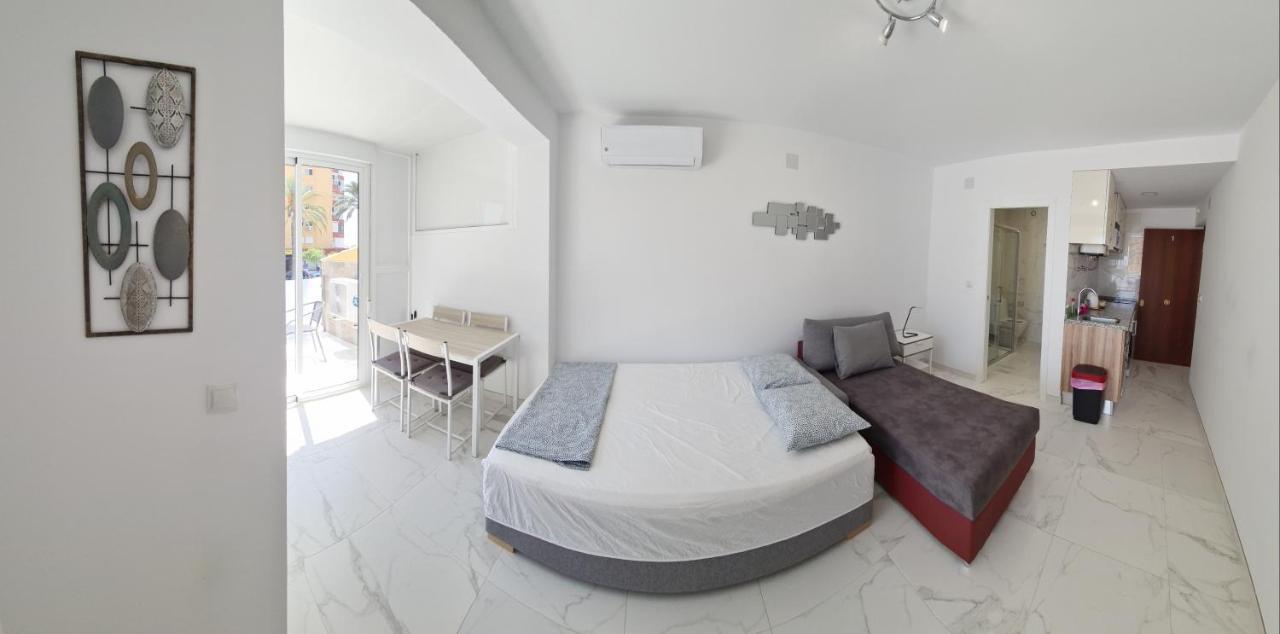 Babylon Tourist Apartments Бенальмадена Екстер'єр фото